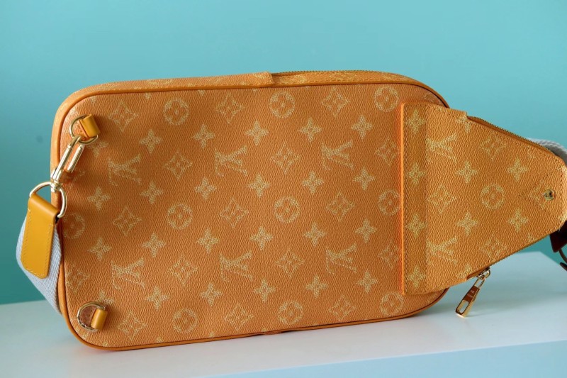 Avenue(20*31*7cm)-015