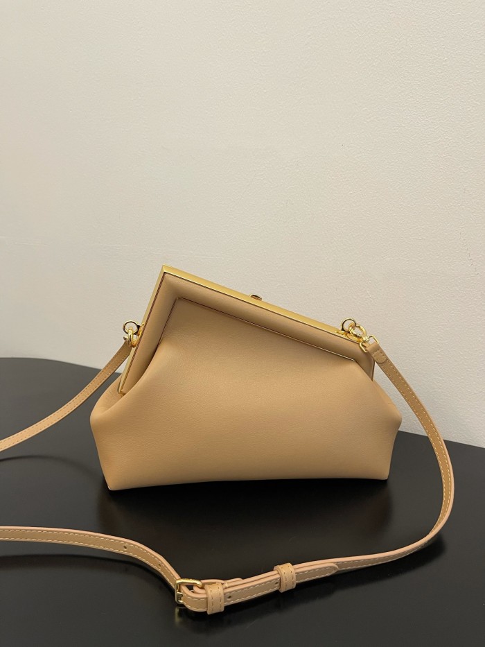 Fendi First Small(26*18*9.5cm)-087