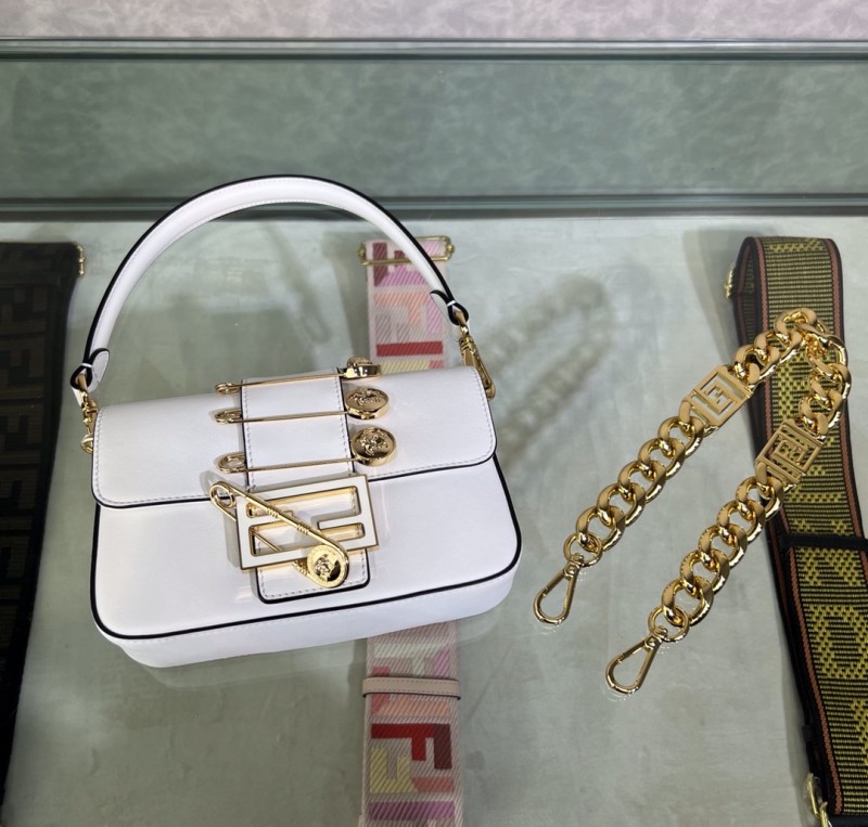 Fendi Fendace Brooch Mini Baguette(20*13*5cm)-007
