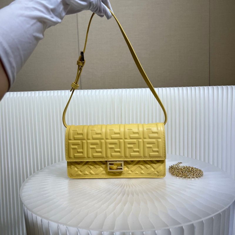 Wallet On Chain Baguette(21*11.5*5cm)-006