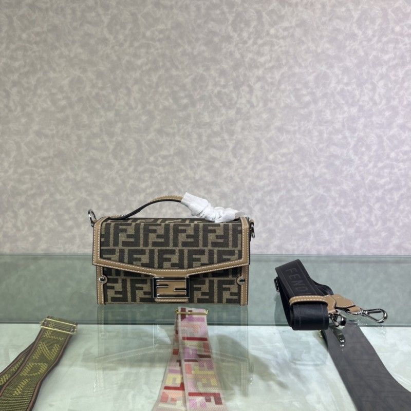 Soft Trunk Baguette(21.5*13*6.5cm)-086