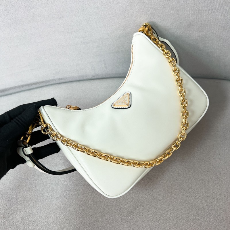 Prada Re-Edition Naplak Patent Leather Mini-Bag(22*18*6cm)-088