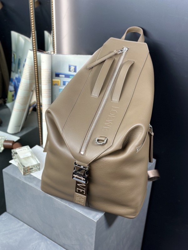 Convertible Backpack in Classic Calfskin(40*20*50cm)