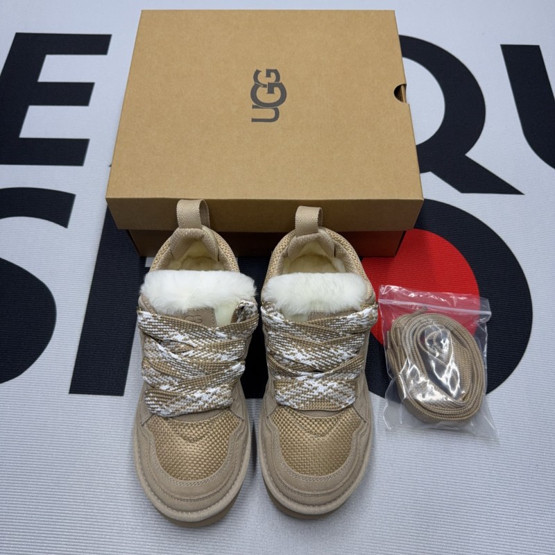 UGG  Low Top Sneaker