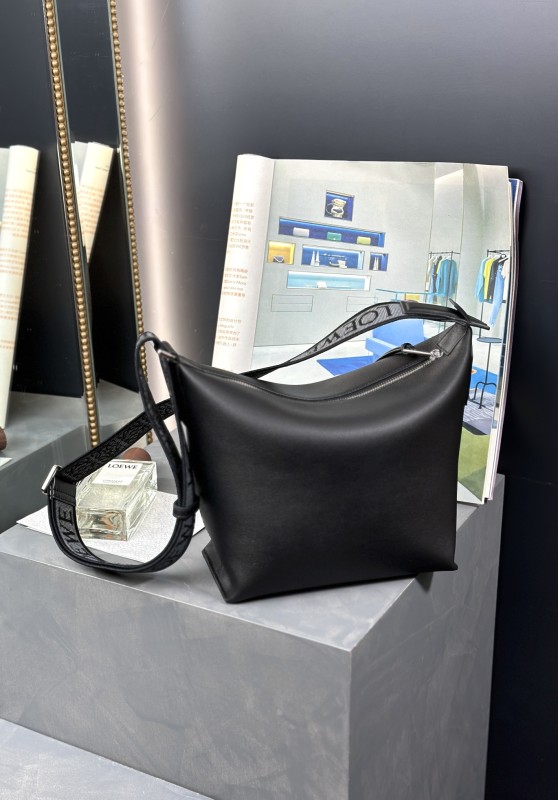 Small Cubi Crossbody Bag in Supple Smooth Calfskin and Jacquard(29.5*22*10.5cm)-056