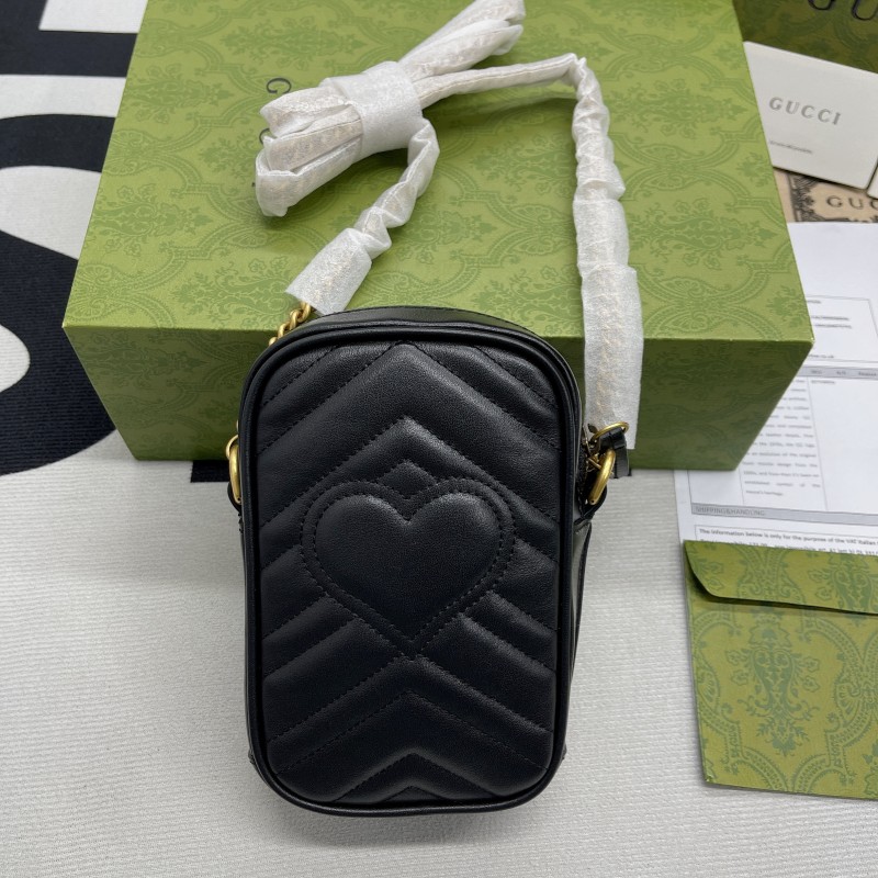 GG Marmont Medium Matelassé Shoulder Bag(17*10.5*5cm)-014