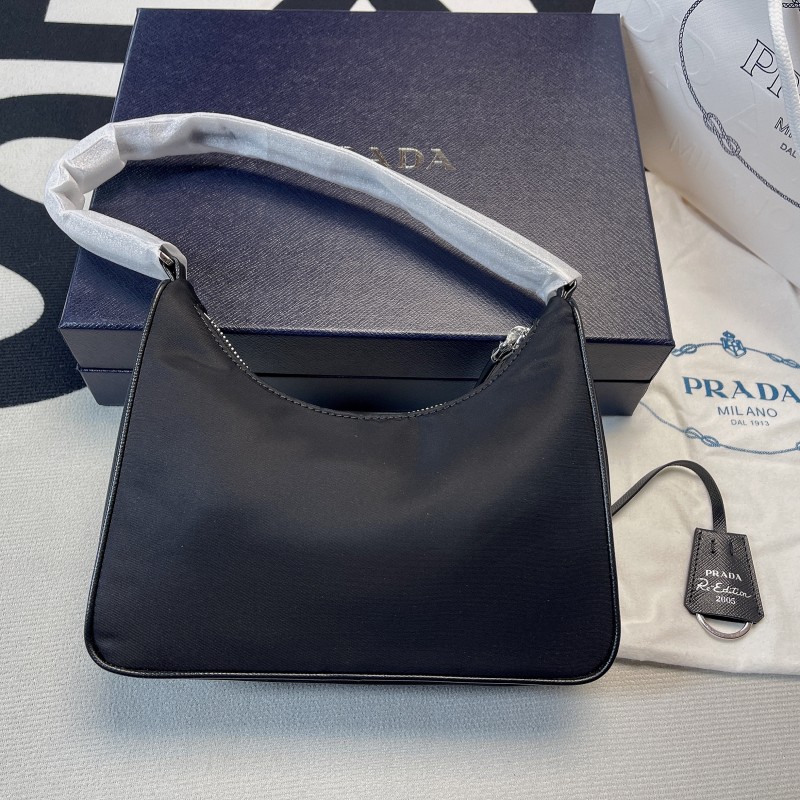 Prada Re-Edition Saffiano Leather Mini-Bag(22*18*6cm)-088