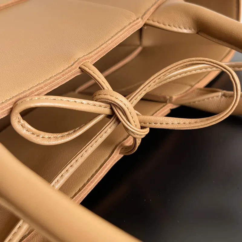 Small Arco Tote(30*20*11.5cm)-089