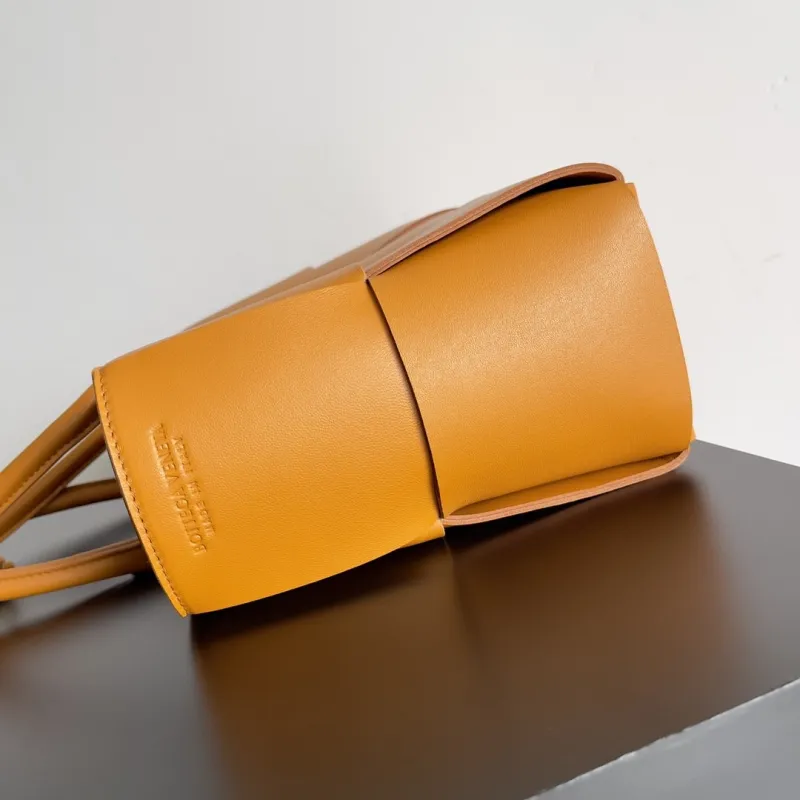 Small Arco Tote(30*20*11.5cm)-089