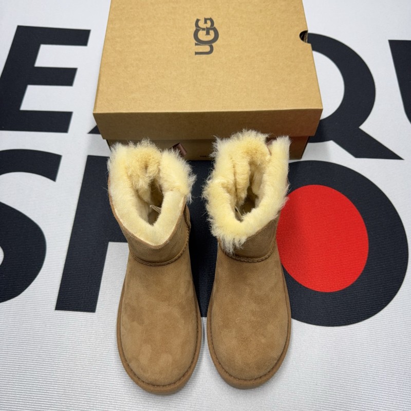 Bailey Sneaker