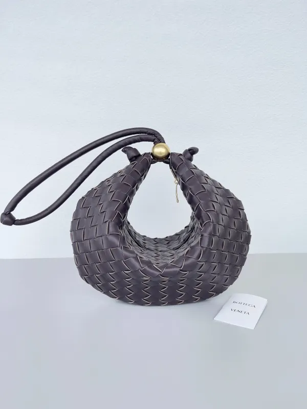 Medium Turn Pouch(39*23.5*1cm)-019