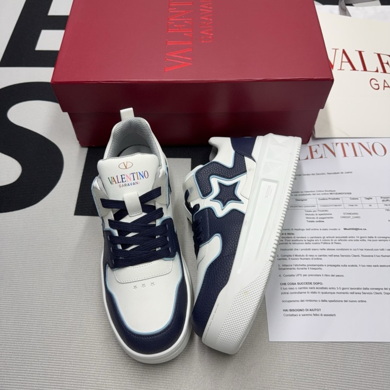 One Stud Low-Top Sneaker(Unisex)