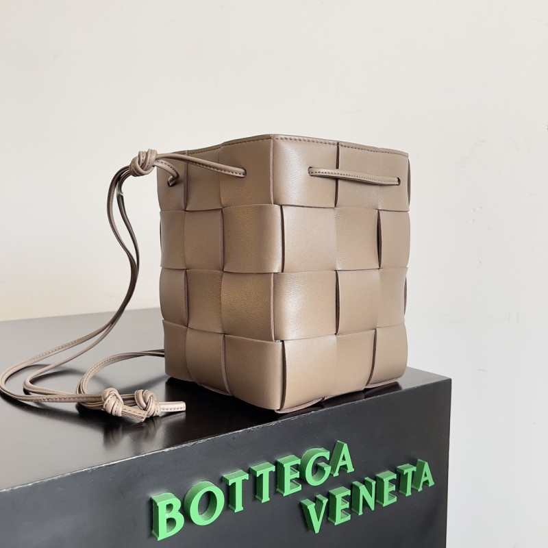 Small Cassette Bucket(18*14*14)-037