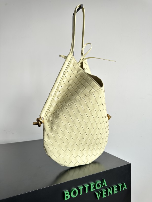 Medium Solstice(44*37.5*2cm)-0611