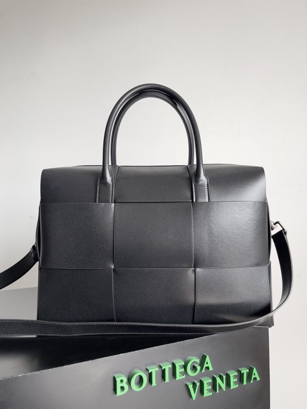 Large Arco Briefcase(36*28*12cm)-0111