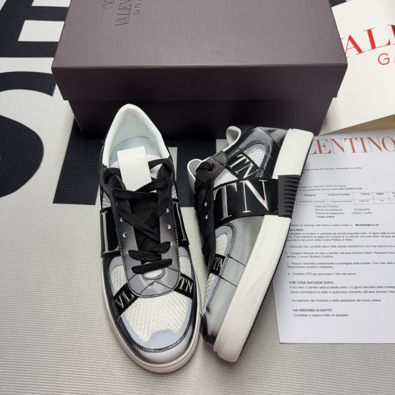 VL7N Low-Top Sneakera(Unisex)