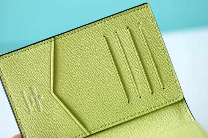 Passport Cover “14*10*2.5CM” 081
