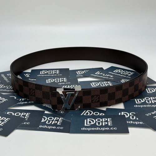 Men LV Initiales Blason 40mm Reversible Belt