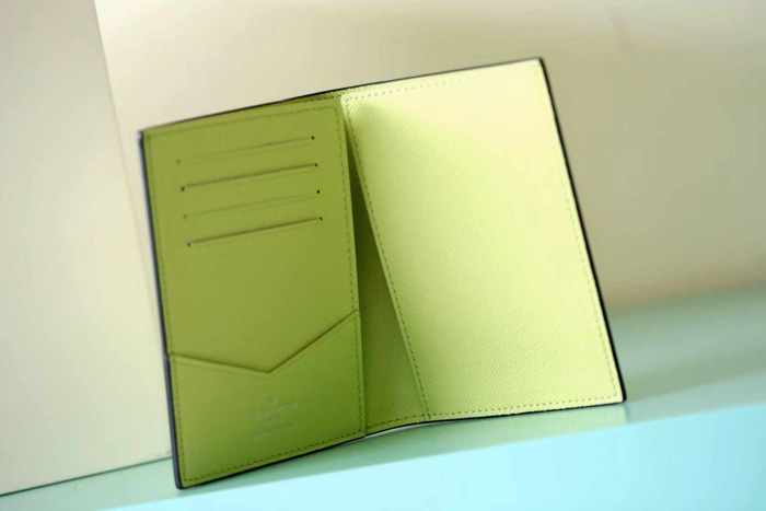 Passport Cover “14*10*2.5CM” 081