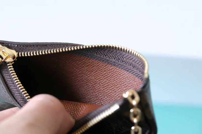 Pochette Cle “23.2*15.5*1.5CM” 081