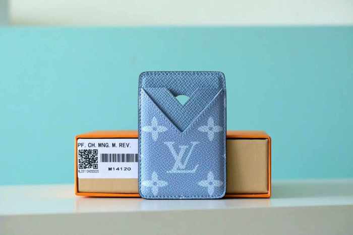 Porte Cartes Magnet Taiga “9.5*6.5*CM” 071