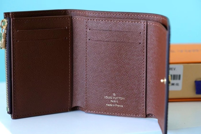 Victor Wallet  “11*7.5*2CM” 081