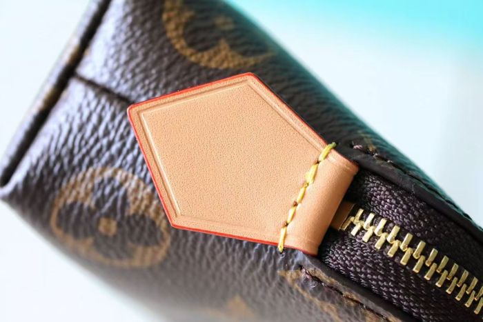 Cosmetic Pouch Lipstick “11*6*3.3CM” 091