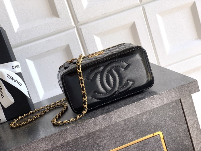 26C Small Vanity Case with Chain “9.5x17x8cm”-006 =