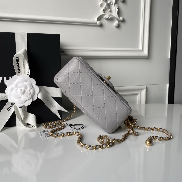 25C Mini Classic Flap Bag with Pearl Crush “17cm”-036 =AS1786