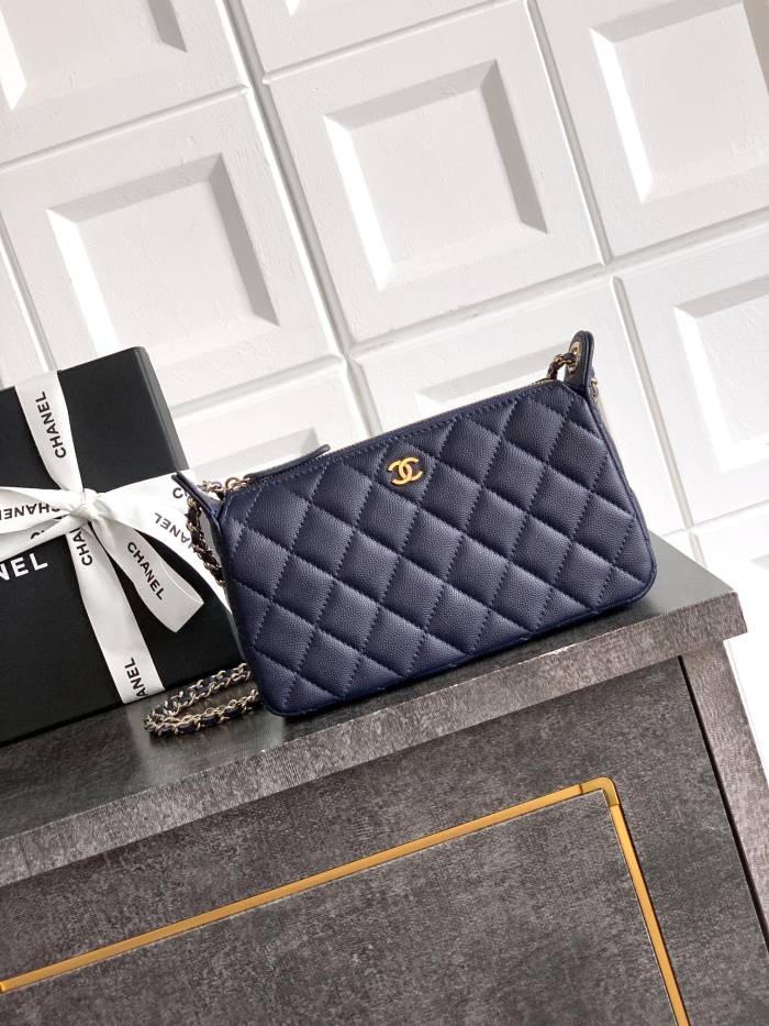 Small Classic Chain Clutch “12x21x5.5cm”-055 =AP2805