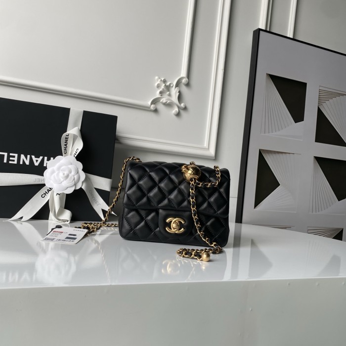 25C Mini Classic Flap Bag with Pearl Crush “17cm”-036 =AS1786