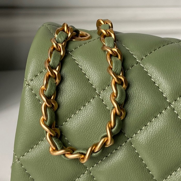 25C Mini Classic Flap Bag with Pearl Crush “17cm”-036 =AS1786