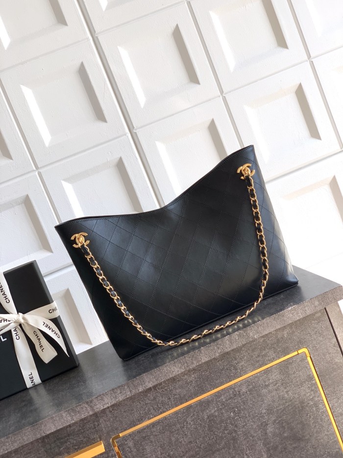 Large Quilted Shopping Tote with Chain “38x25x9.5cm”-008 =