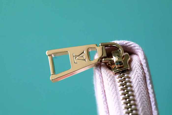 Zippy Monogram “11*8.5*2CM” 012