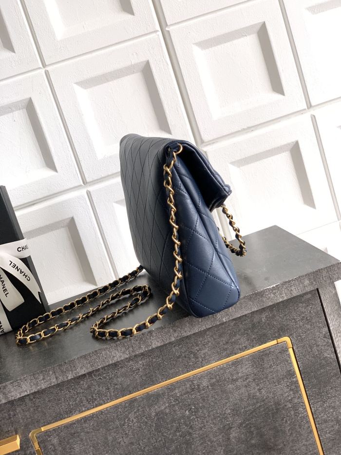 25K Large Shopping Bag with Chain Handle “28x20x6.5cm”-0301 =AS6360