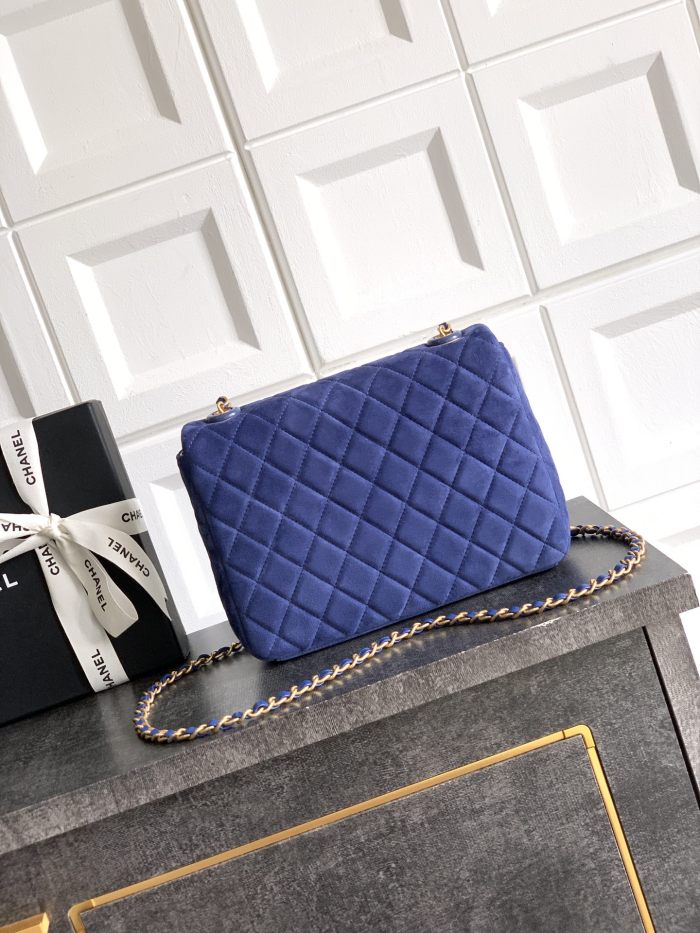 26C Suede Classic Flap “21x16x7cm”-087 =