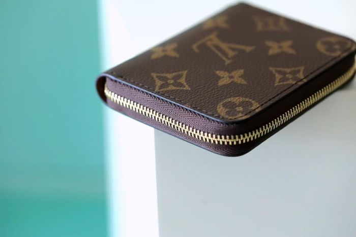 Zippy Monogram “11*8.5*2CM” 012