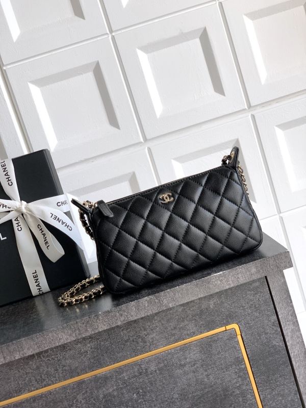 Small Classic Chain Clutch “12x21x5.5cm”-085 =AP2805