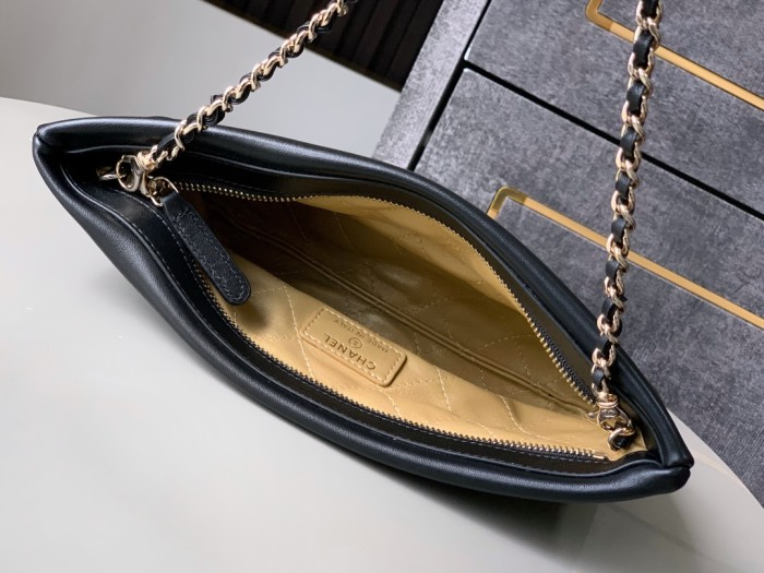Pearl Ruched Clutch “14x24x5cm”-055 =5861