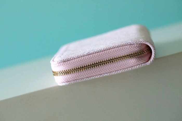 Zippy Monogram “11*8.5*2CM” 012
