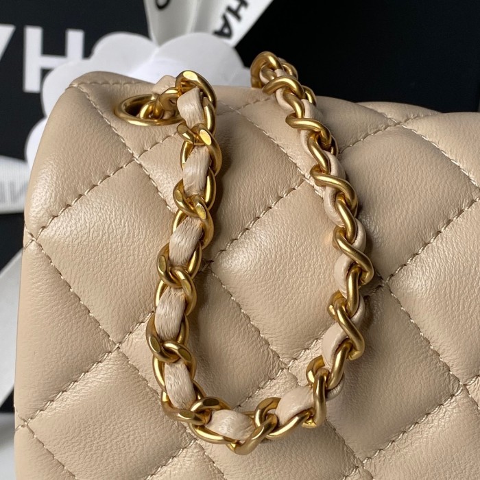25C Mini Classic Flap Bag with Pearl Crush “17cm”-036 =AS1786