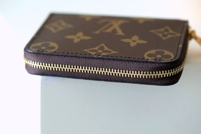 Zippy Monogram “11*8.5*2CM” 012