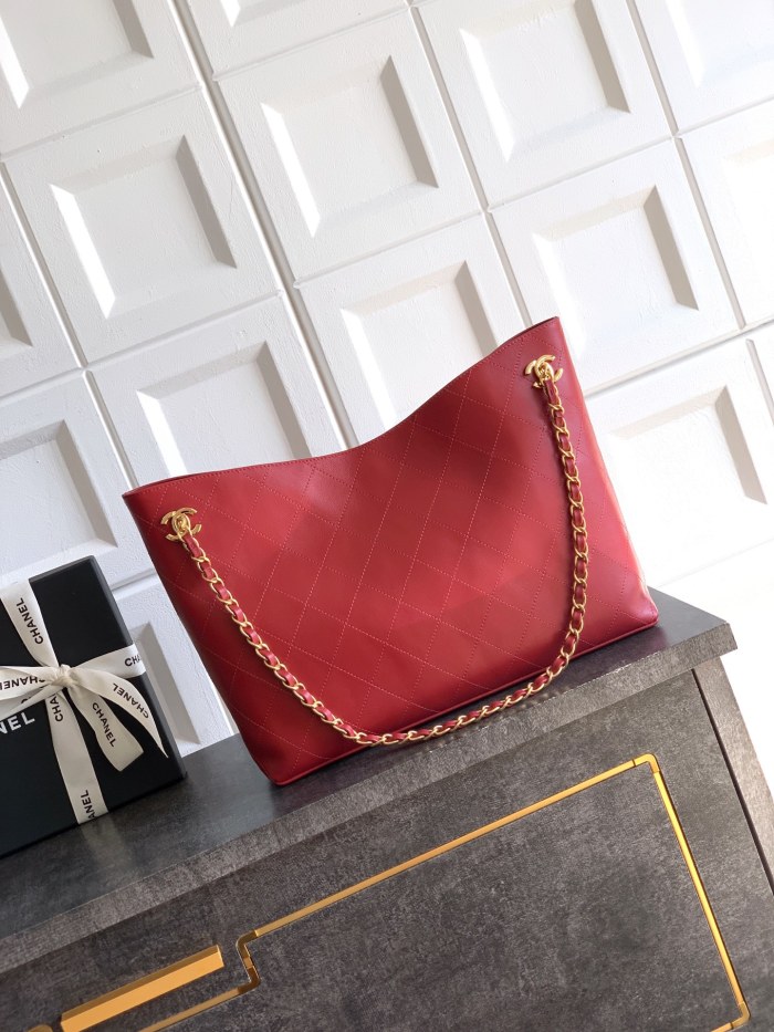 Large Quilted Shopping Tote with Chain “38x25x9.5cm”-008 =