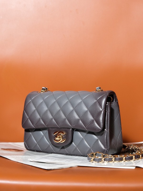Classic Flap Mini “20x13x6cm”-057 =