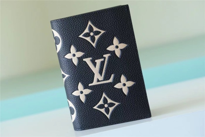 Passport Cover “14*10*2.5CM” 062