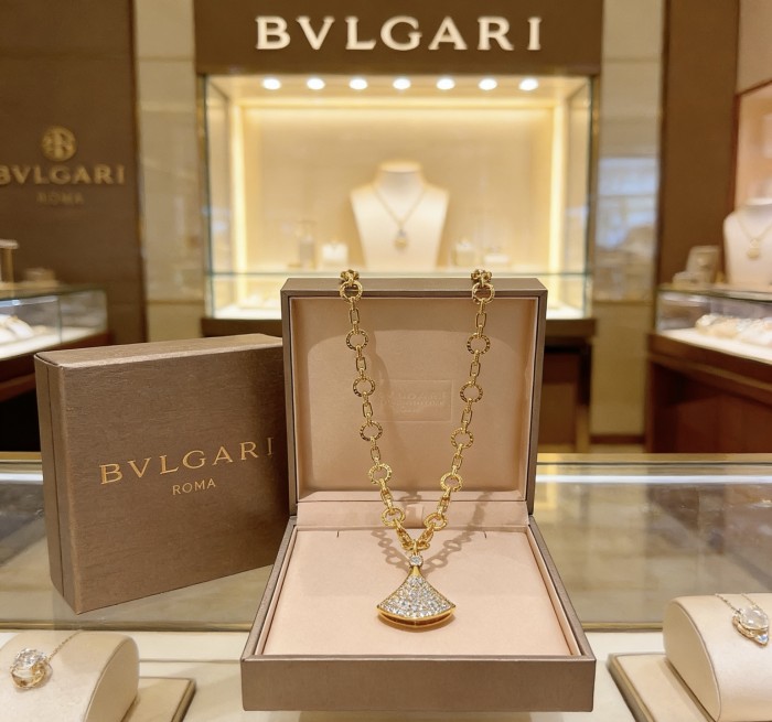 Necklace 531=