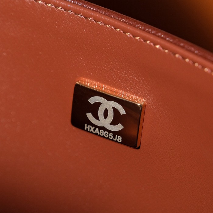 Classic Flap Medium “25.5x15.5x6.5cm”-009 =