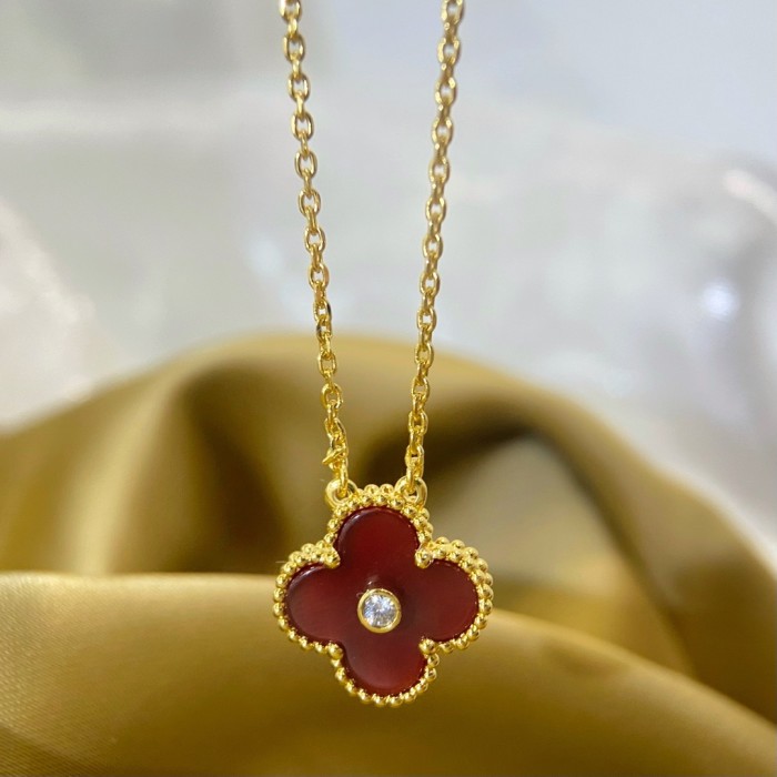 Necklace 04=