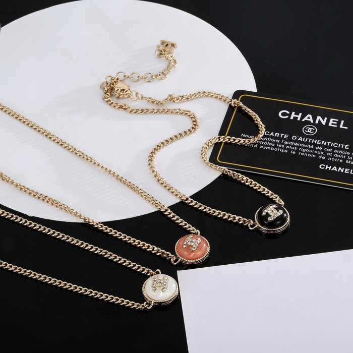 Necklace 05=