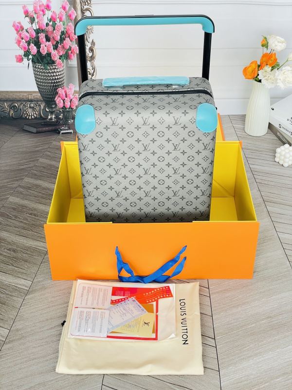 Luggage DISNEY 20 inch - 0061
